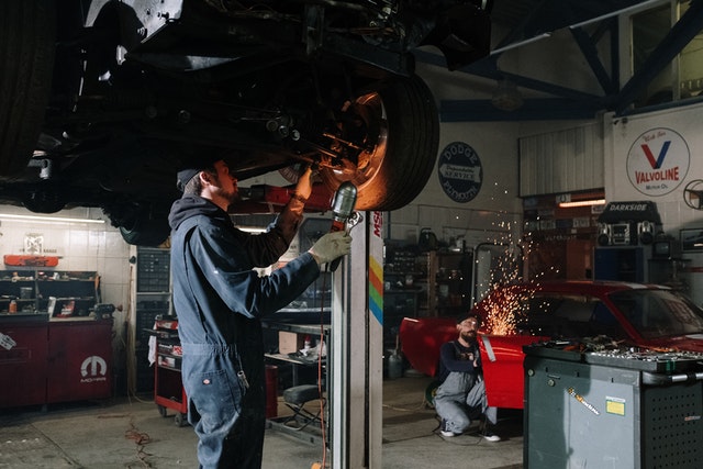 Best-Paying Jobs in Auto Manufacturing (U.S)